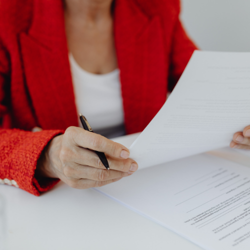 Dokumentacja przy imporcie z Chin – kto odpowiada za zgodność produktu w UE?